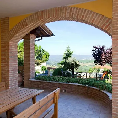בית חווה Casale Ulivi *